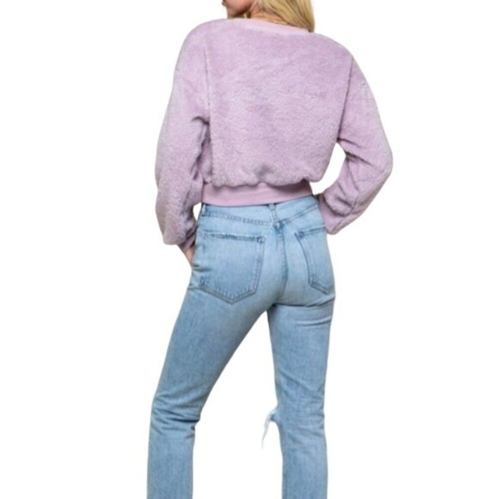 Style Rack Lavender Fuzzy Sweatshirt Size Medium NWT - Picture 3 of 6